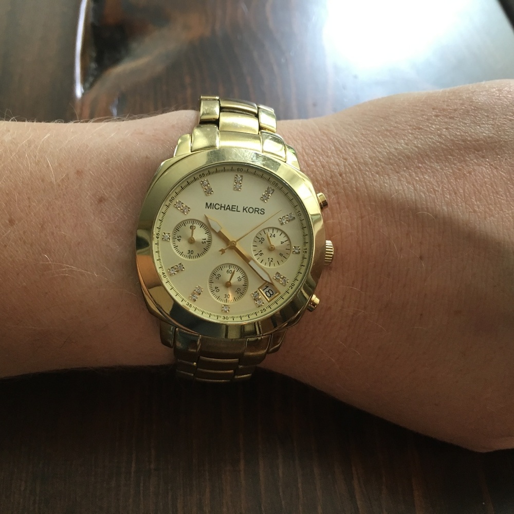 Michael Kors gold chronograph watch (MK 5132)